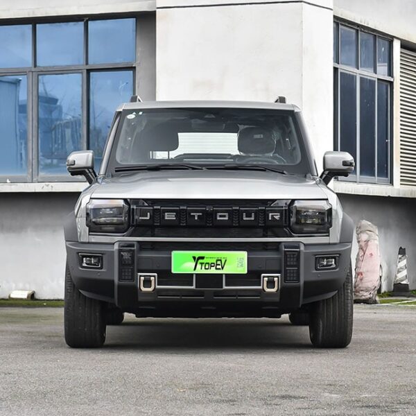 Jetour Traveler C-DM 2026 – China Export Vehicle | EVOVED